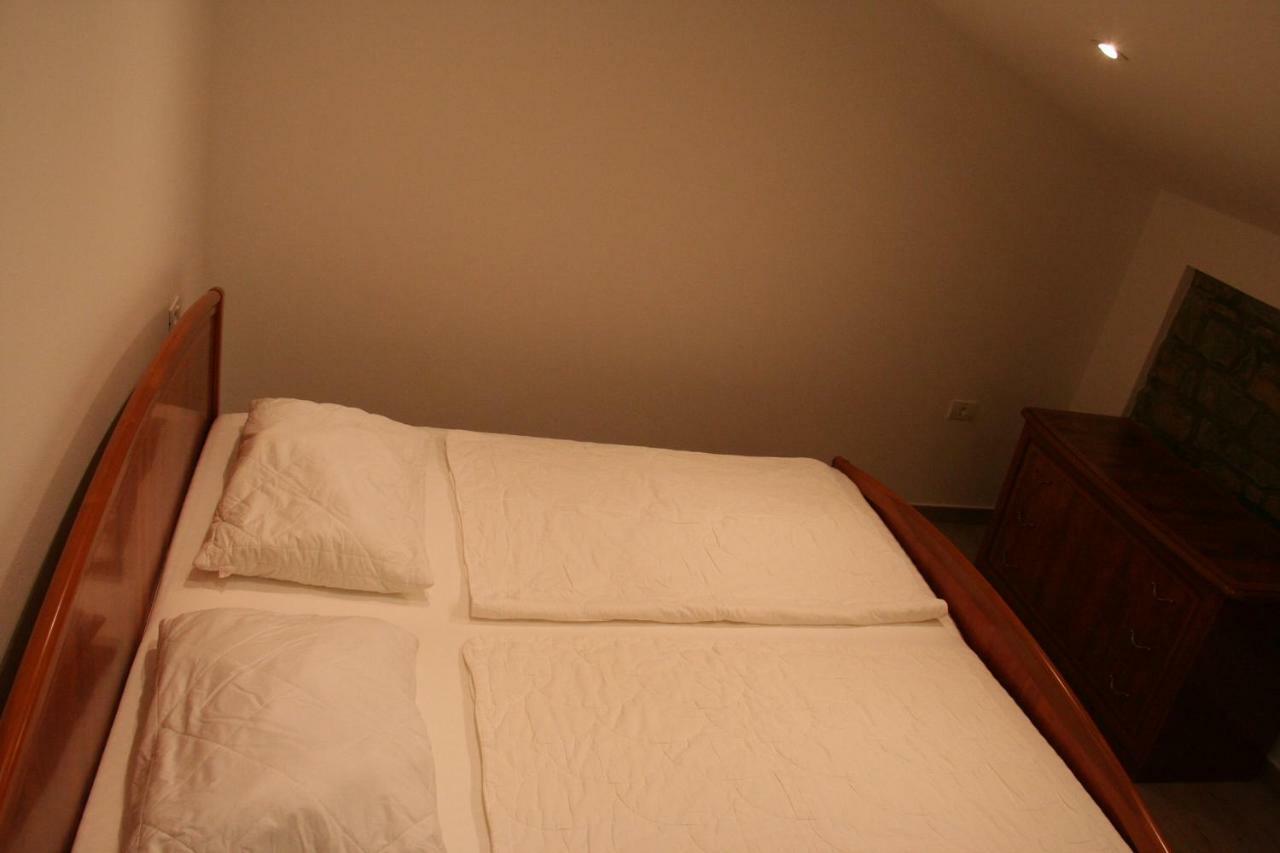 Olivia Apartment Smarje  Luaran gambar